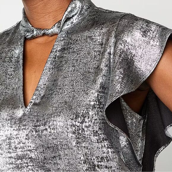 Worthington 0X Shimmering Silver Blouse Keyhole Neck Short Sleeve Satin - Picture 11 of 12